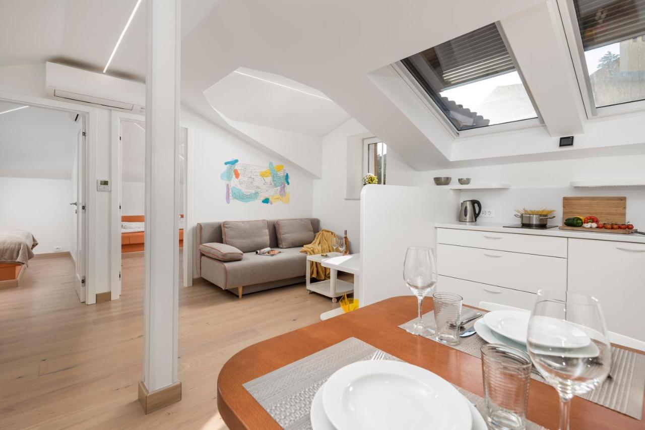 Beautiful Apartment House On The Seaside Ika Extérieur photo