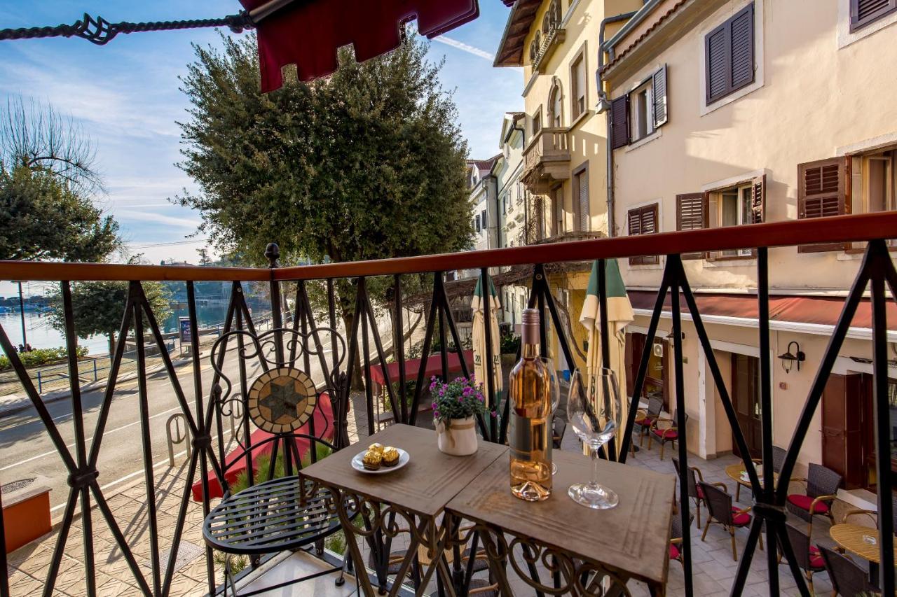 Beautiful Apartment House On The Seaside Ika Extérieur photo