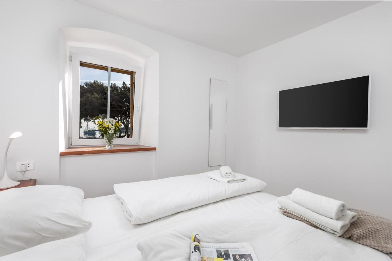 Beautiful Apartment House On The Seaside Ika Extérieur photo