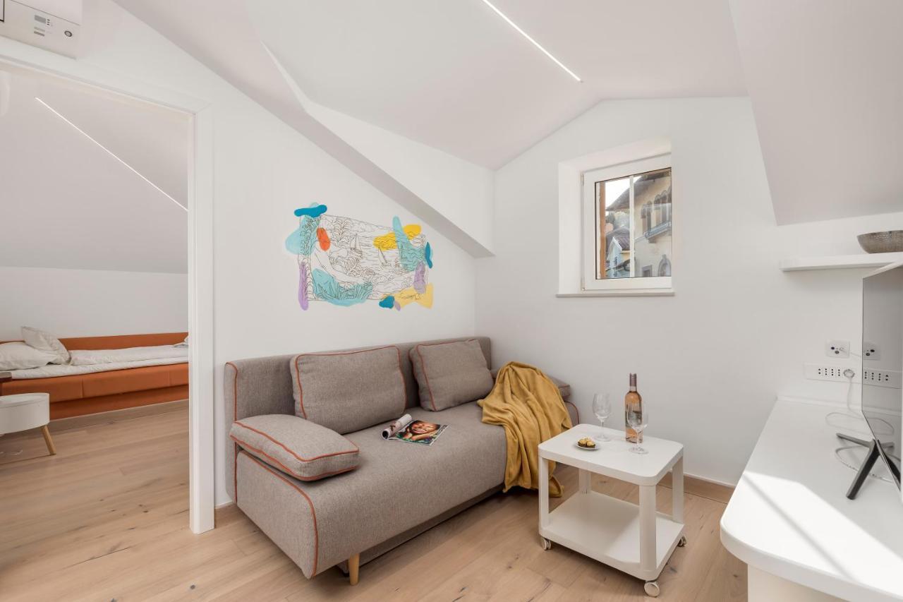 Beautiful Apartment House On The Seaside Ika Extérieur photo