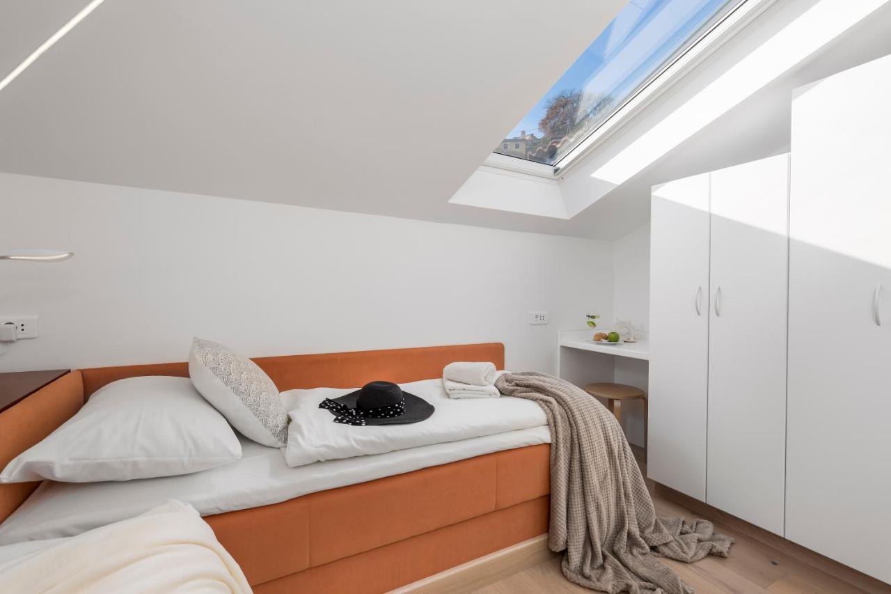 Beautiful Apartment House On The Seaside Ika Extérieur photo