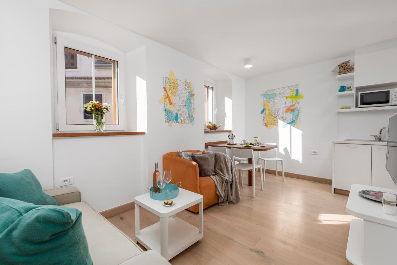 Beautiful Apartment House On The Seaside Ika Extérieur photo